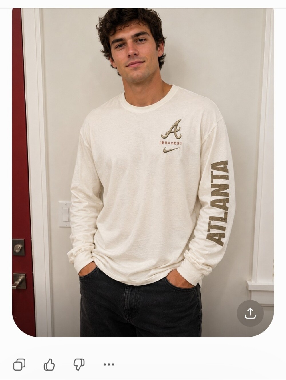 Nike White Long Sleeve Atlanta Braves Logo Tee with Gold Accents